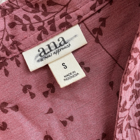 a.n.a Pink Long Sleeve Floral Dress, Oversized Small (closer to Medium Large) - Picture 3 of 9